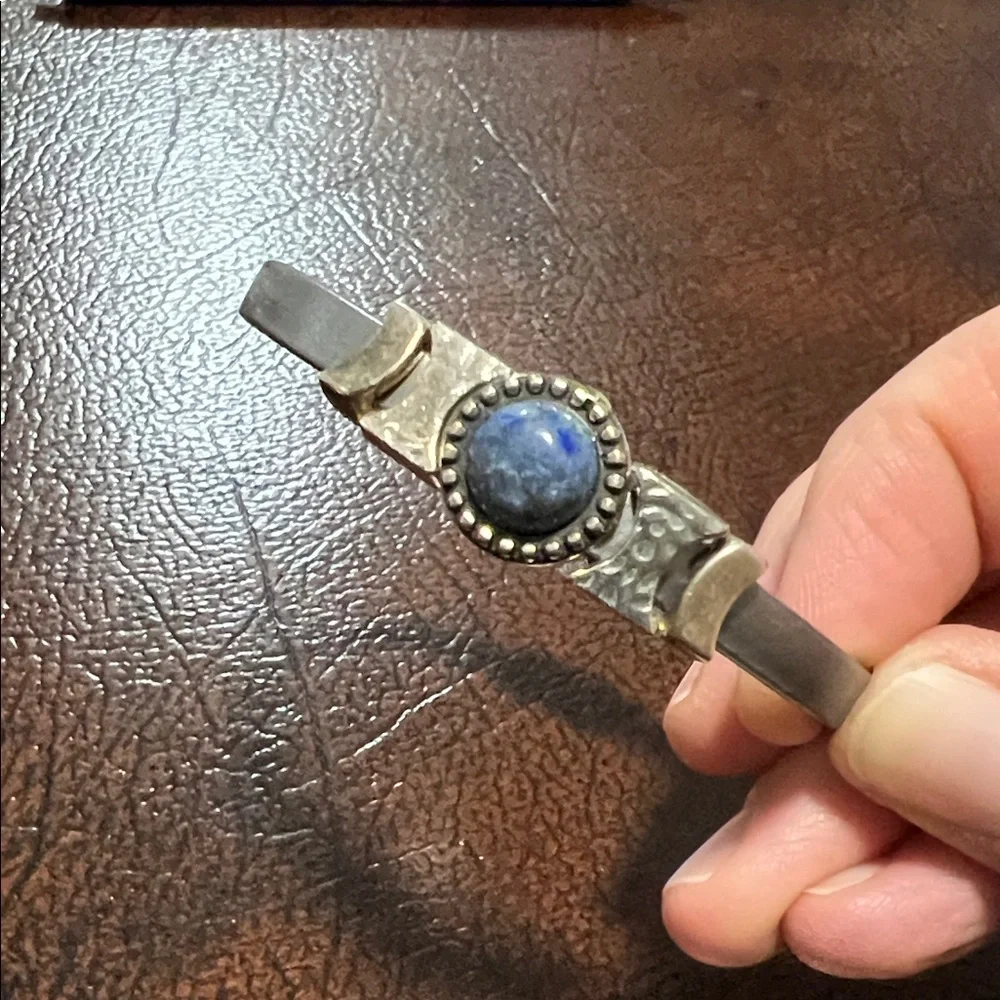 Silver and Blue Stone Bracelet Cindy Shafer - Picture 1 of 6